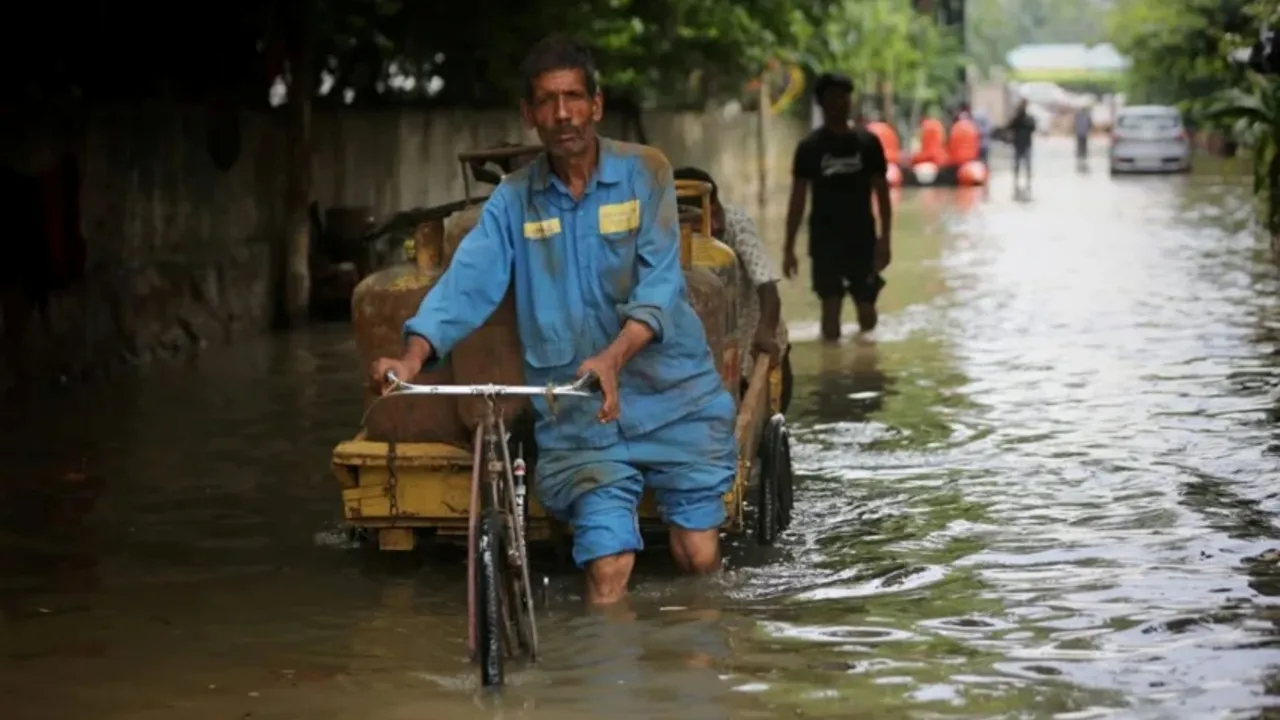 Delhi rain and flood updates