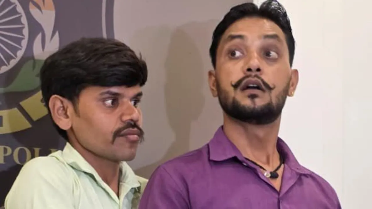 Ahmedabad Police, Interesting story of two friends