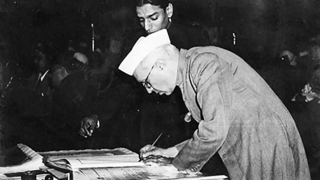 Jawaharlal Nehru, Lutyens Bungalow Zone