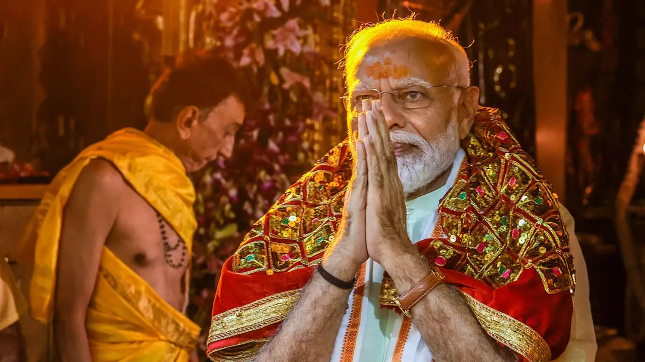 PM Narendra Modi | Ambaji Temple | PM Modi Ambaji Temple Darshan | PM Modi Ambaji Temple Visit