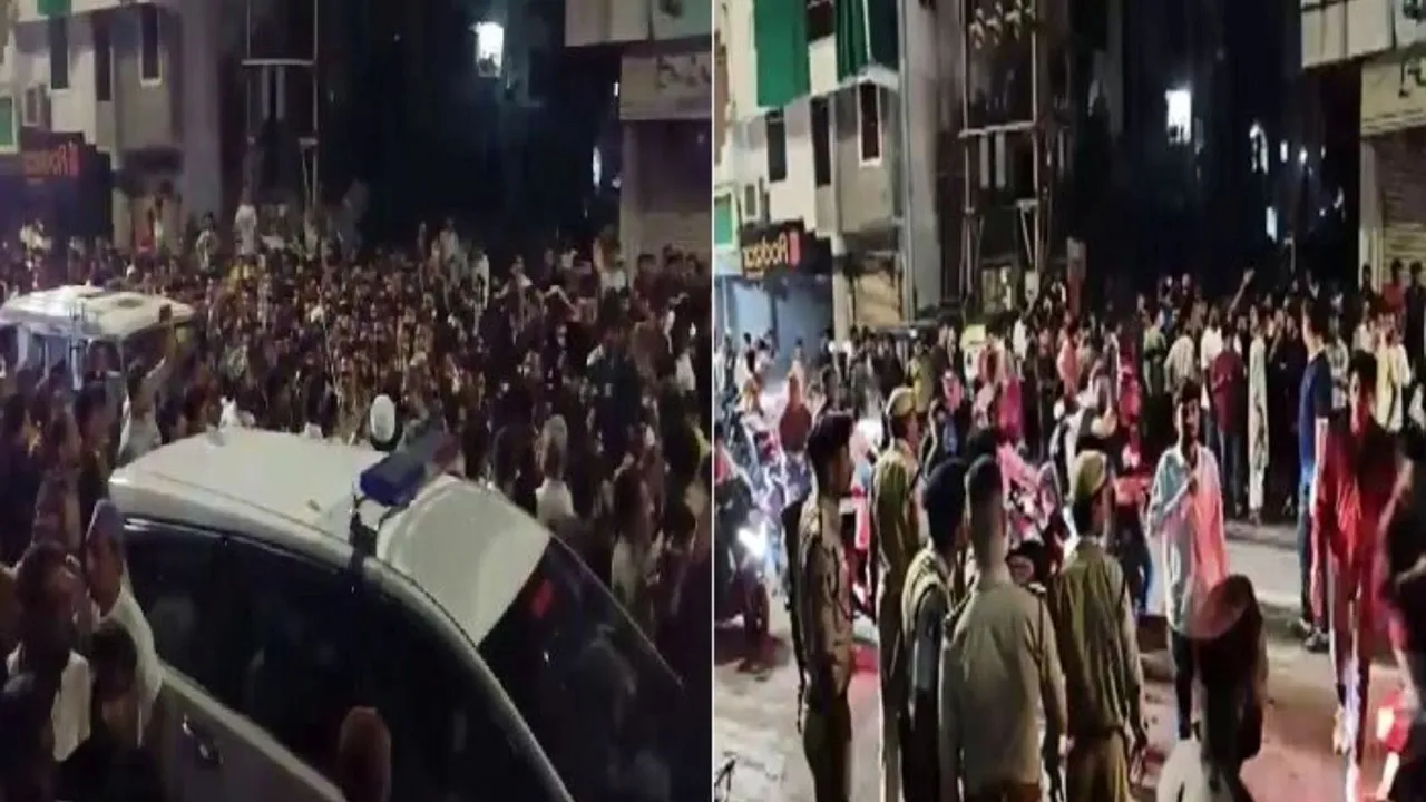 attack on Navratri pandal