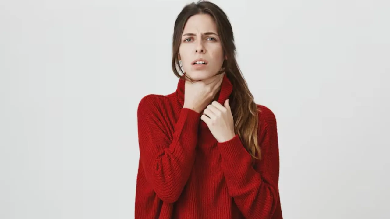 ગળામાં દુખાવો ગળામાં દુખાવો માટે ઘરેલુ ઉપચાર | હેલ્થ ટિપ્સ | ગળામાં દુખાવો કેવી રીતે મટાડવો | વાયરલ ચેપ ડબલ સીઝન