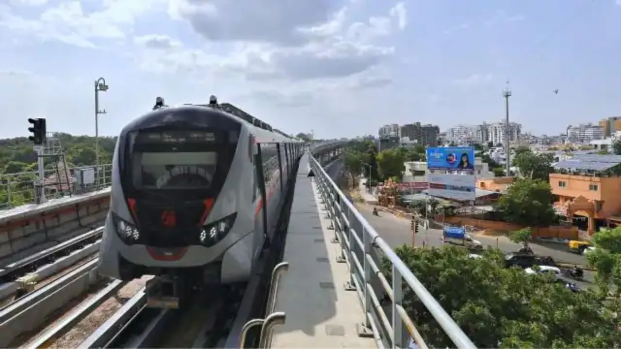Ahmedabad Metro passenger count