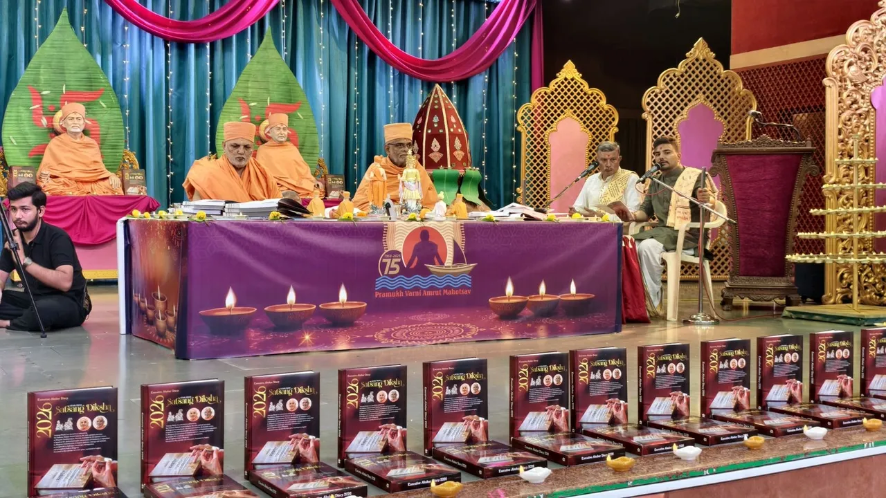 BAPS Swaminarayan Mandir celebrate chopda puja