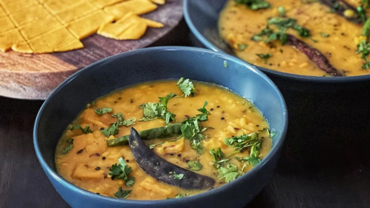 dal dhokli step by step