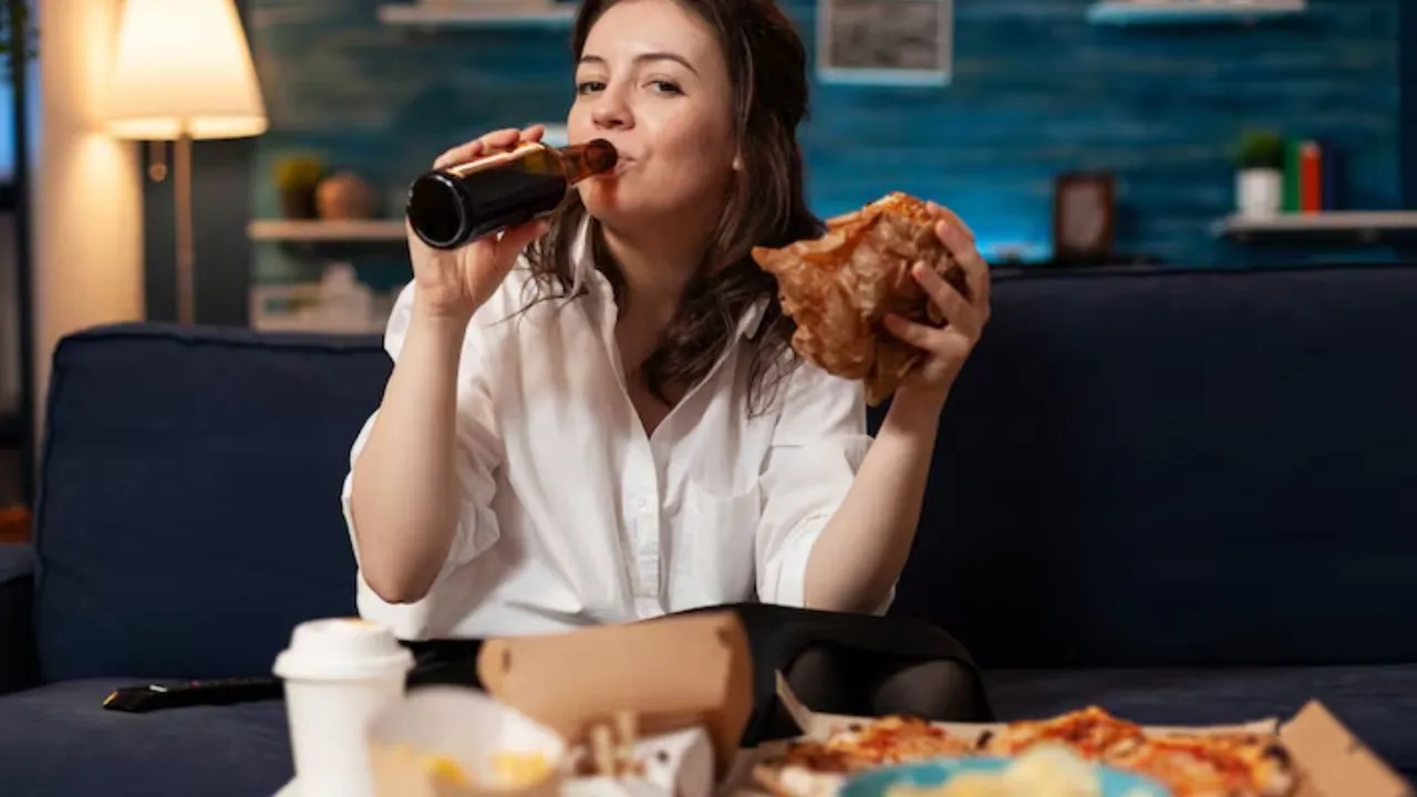 અકાળ મૃત્યુના જોખમ વધારતા ત્રણ પરિબળો હેલ્થ ટિપ્સ