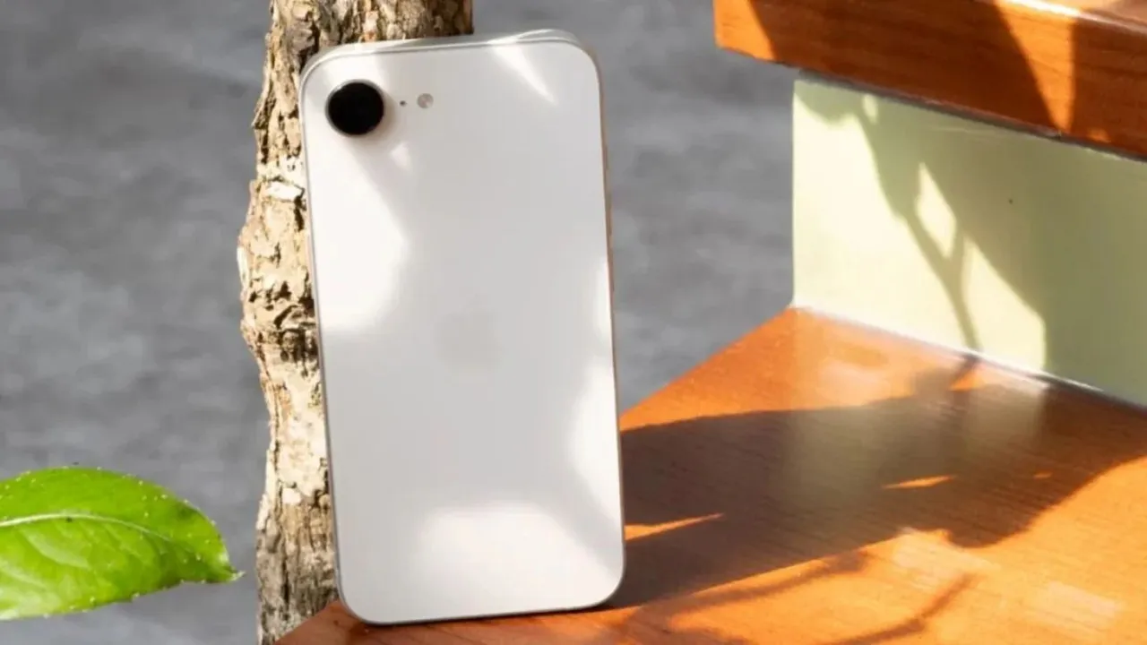 iphone 17e launching soon