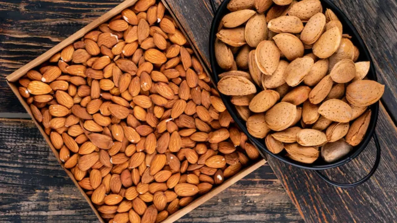 પહાડી બદામ રેગ્યુલર બદામ તફાવત ફાયદા હેલ્થ ટિપ્સ