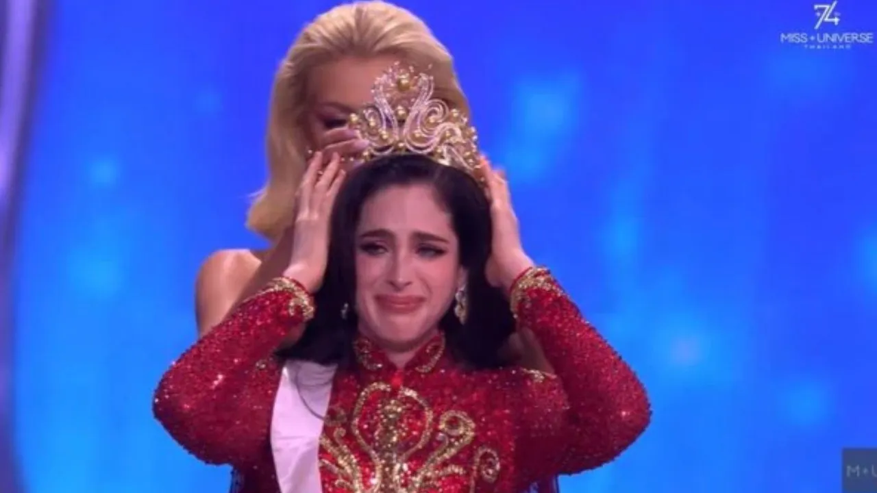 મેક્સિકોની મિસ યુનિવર્સ 2025 વિજેતા ફાતિમા બોશ