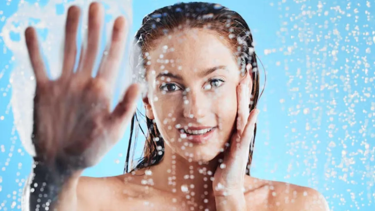 ઠંડા પાણીમાં નાહવાના ફાયદા હેલ્થ ટિપ્સ