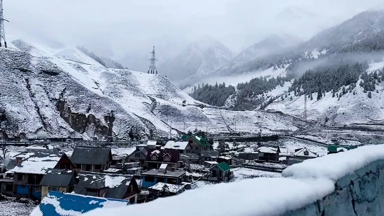 kashmir snowfall