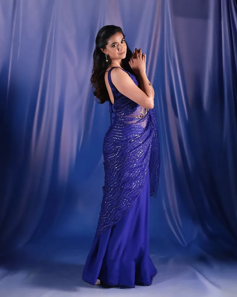 Keerthy Suresh Blue Saree 