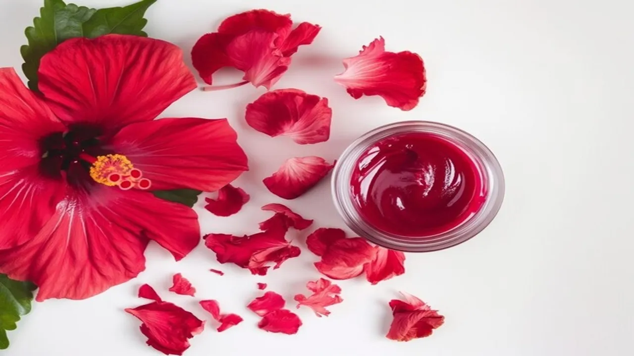 Hair Care Using Hibiscus