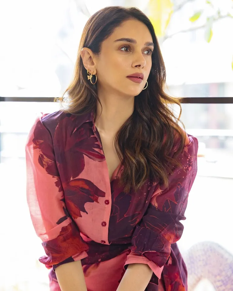 Aditi Rao Hydari Latest Chic 