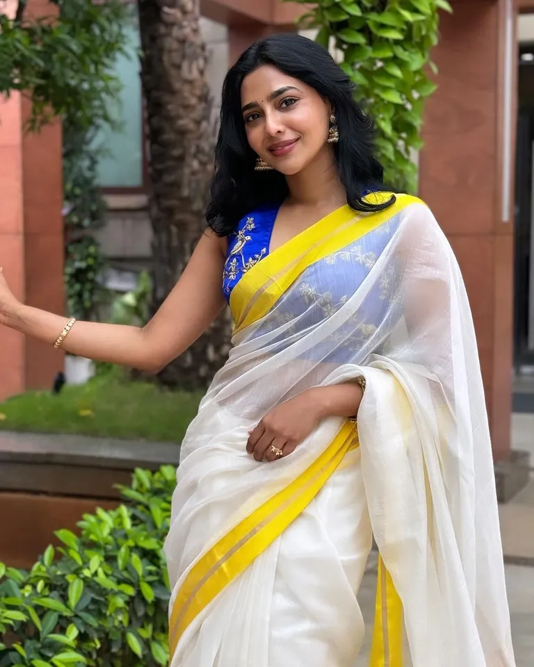 Aishwarya Lekshmi Saree Look 7
