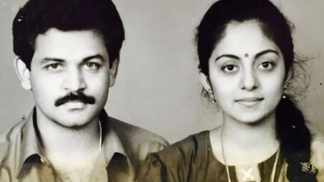 Sindhu Krishna wedding  anniversary