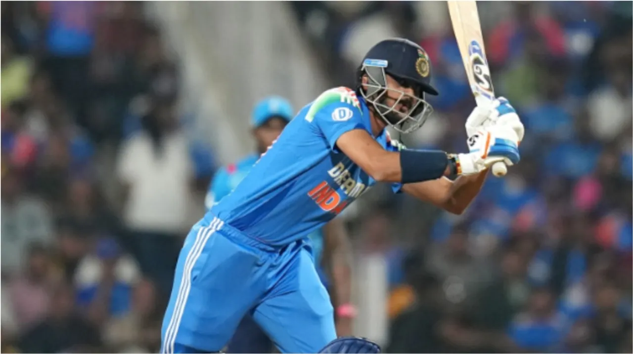 Axar Patel Batting Against Nagpu