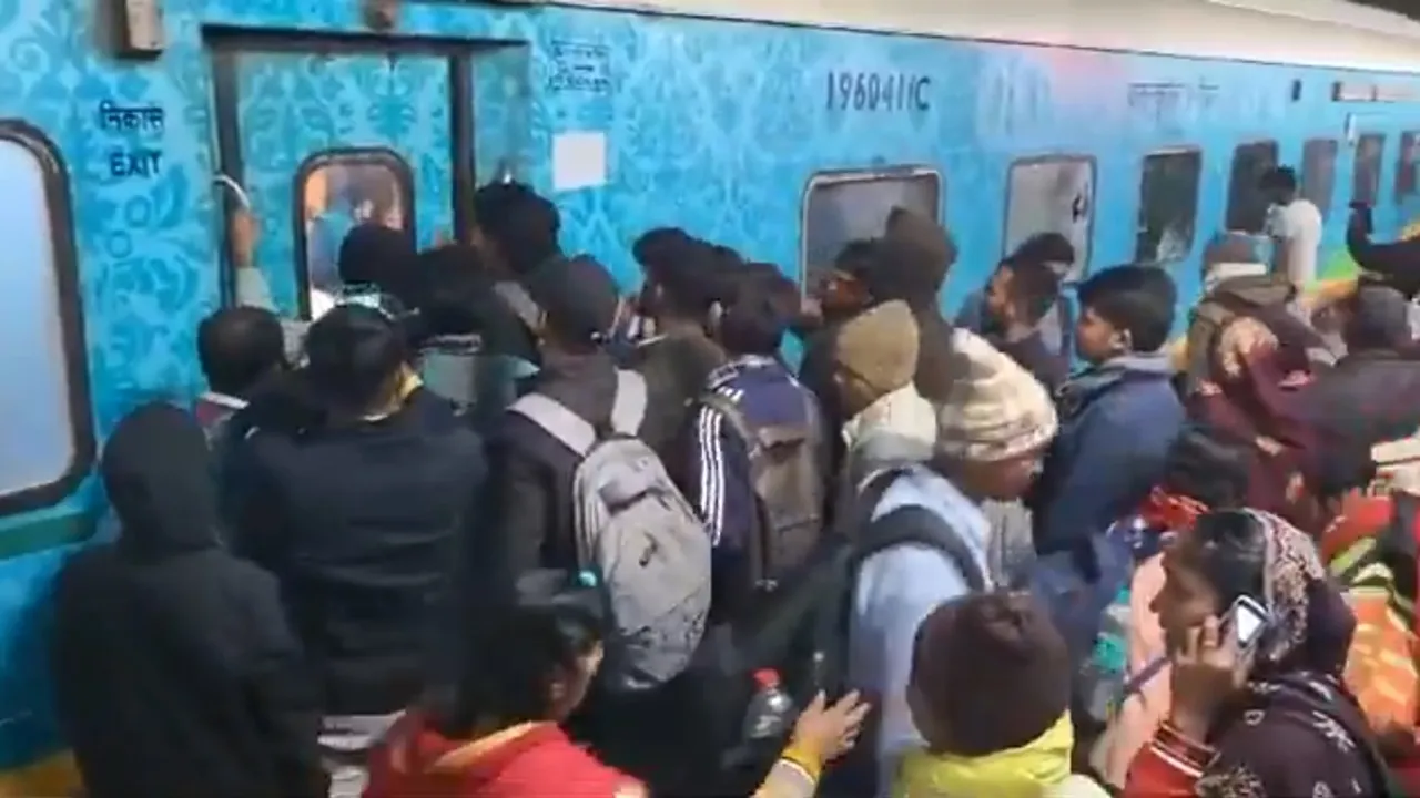 Maha Kumbh 2025, Train Rush