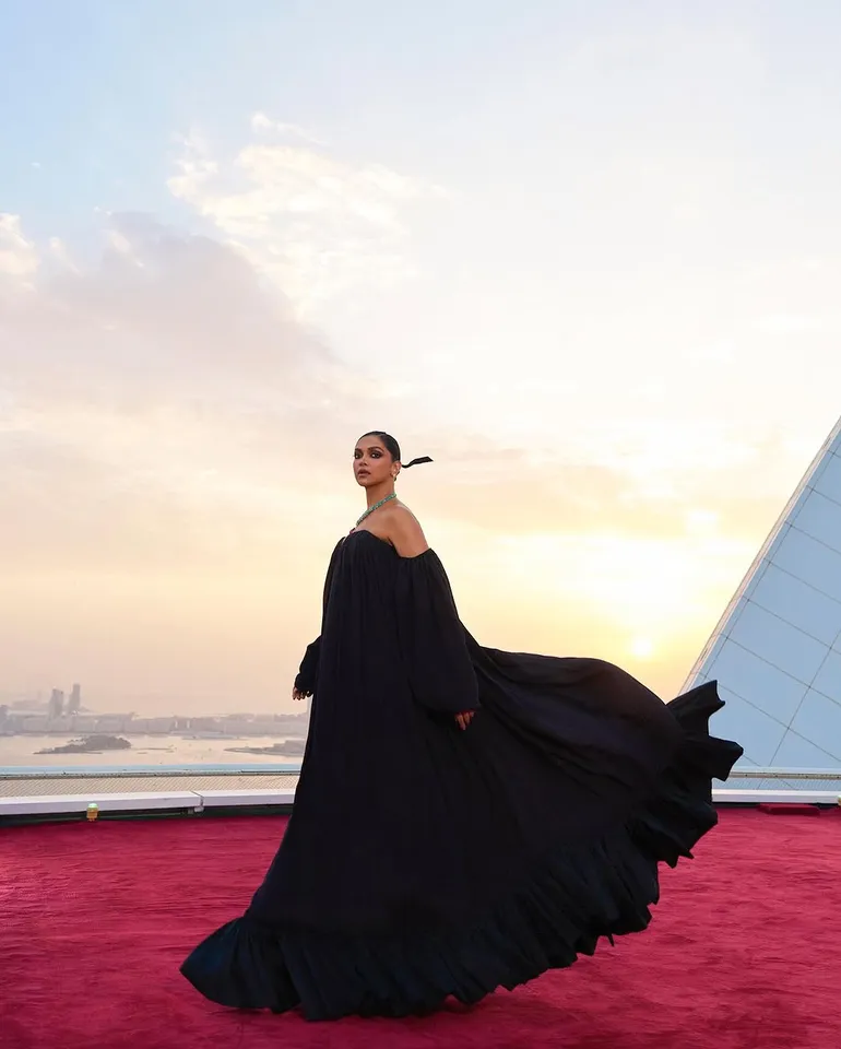 New Mom Deepika Padukone Walks The Ramp In Dubai 