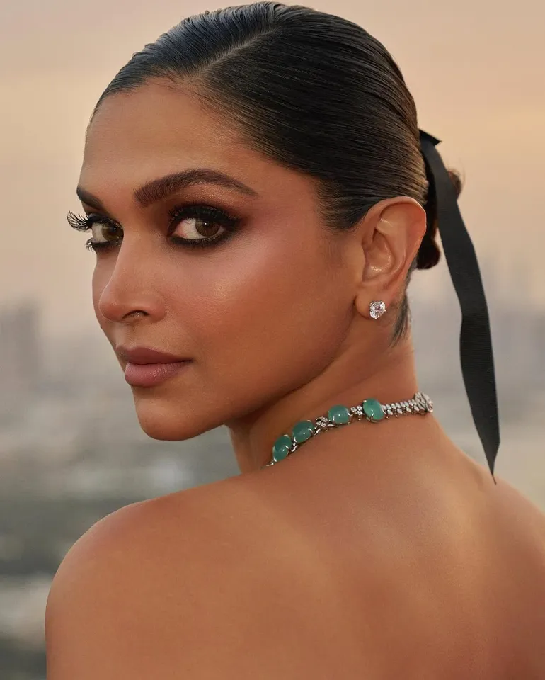 New Mom Deepika Padukone Walks The Ramp In Dubai 