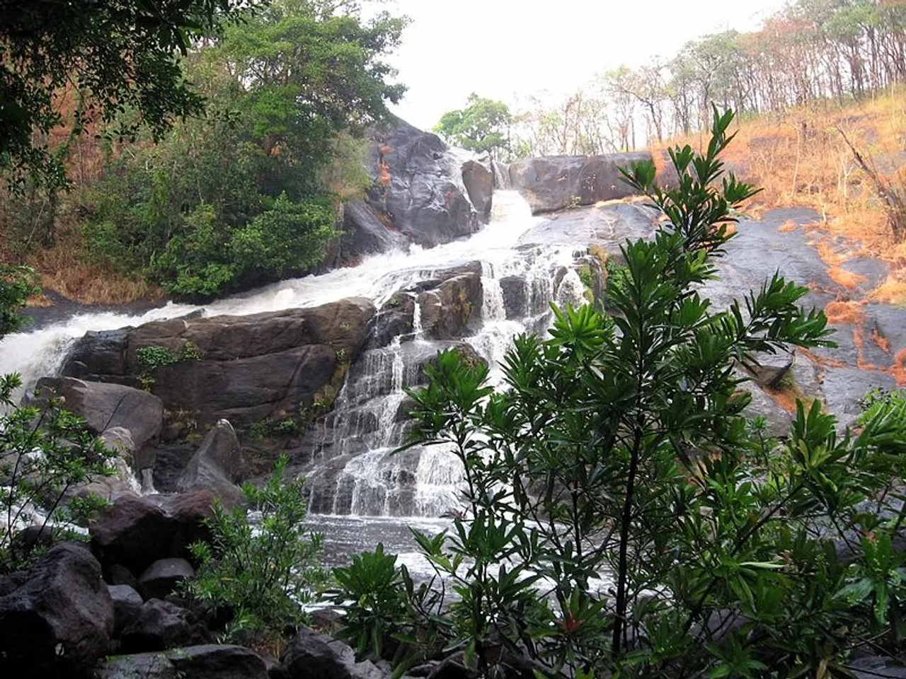 Meenmutty waterfalls trivandrum