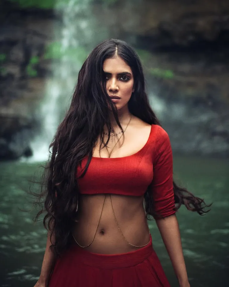 Malavika Mohanan Latest Wild Photoshoot 