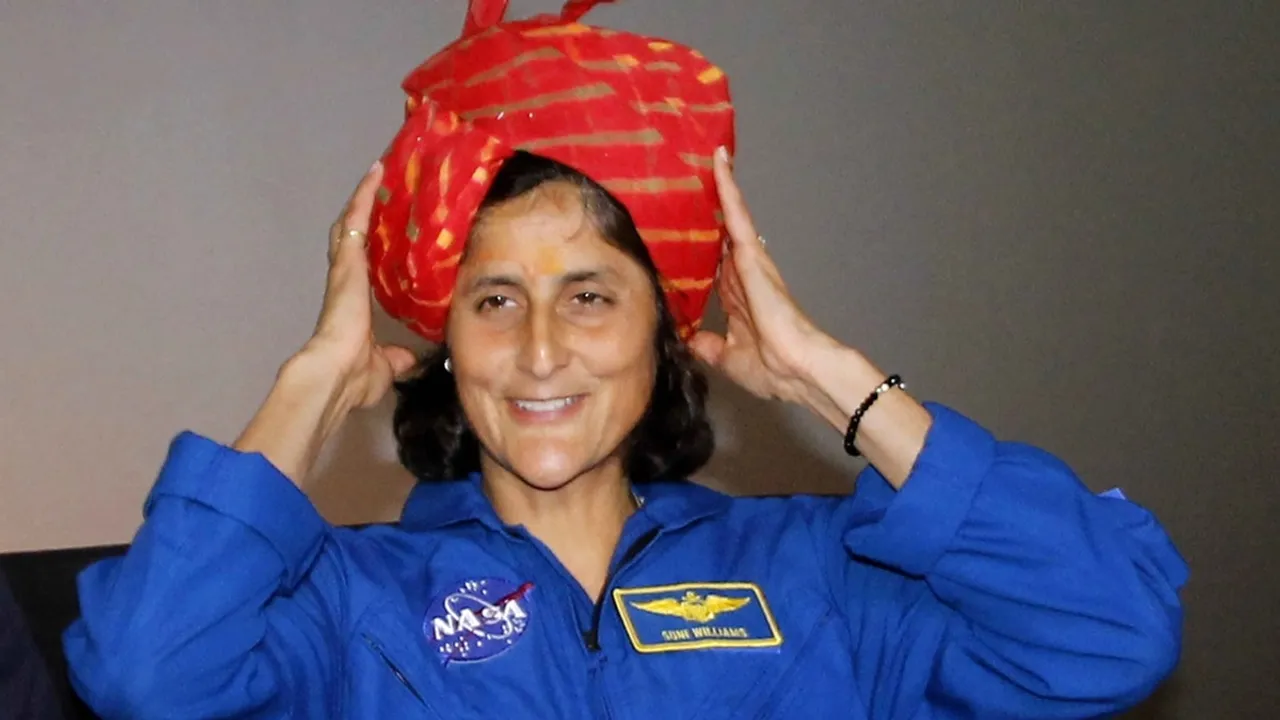 sunita williams return social media