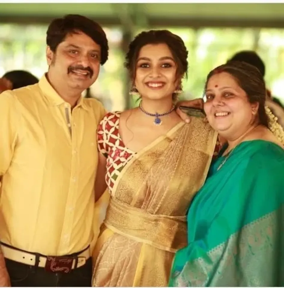Niranjana Anoop mother Nrayani throwback 