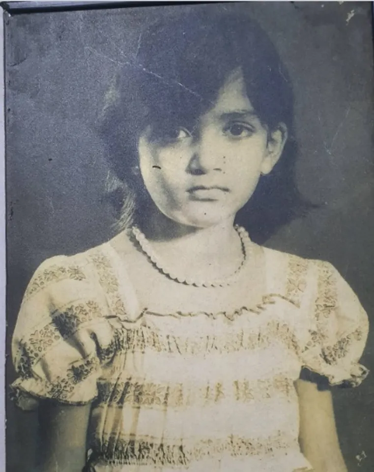 khushbu childhood