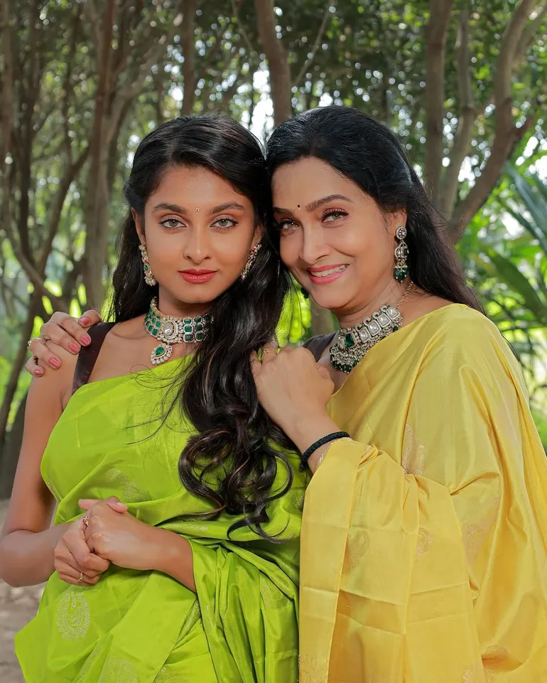 Actress Shari Sadhana 