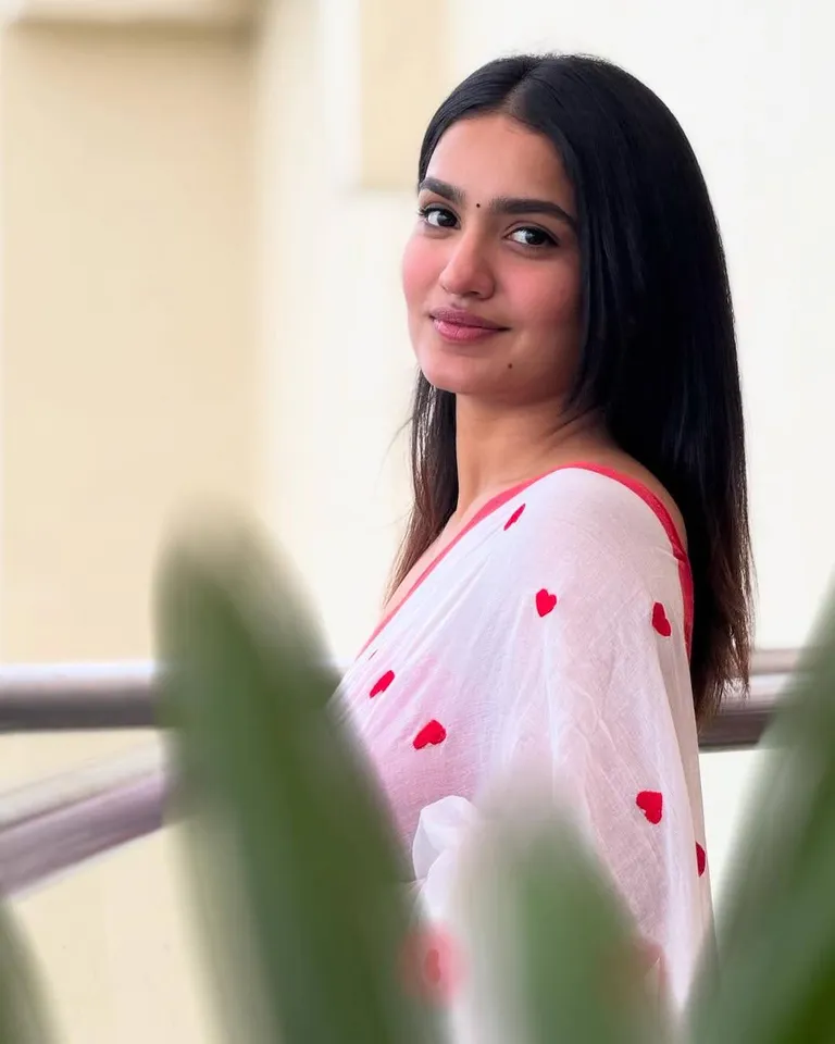 actress