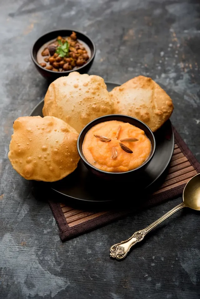 How To Make Crispy Fluffy Poori With Less Oil 