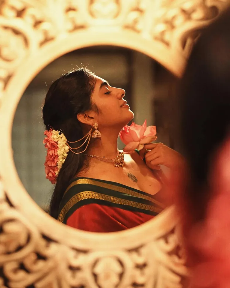 Actress Nimisha Sajayan 