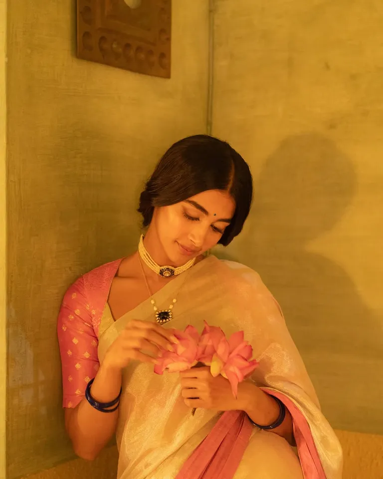 Pooja Hedge Saree Look