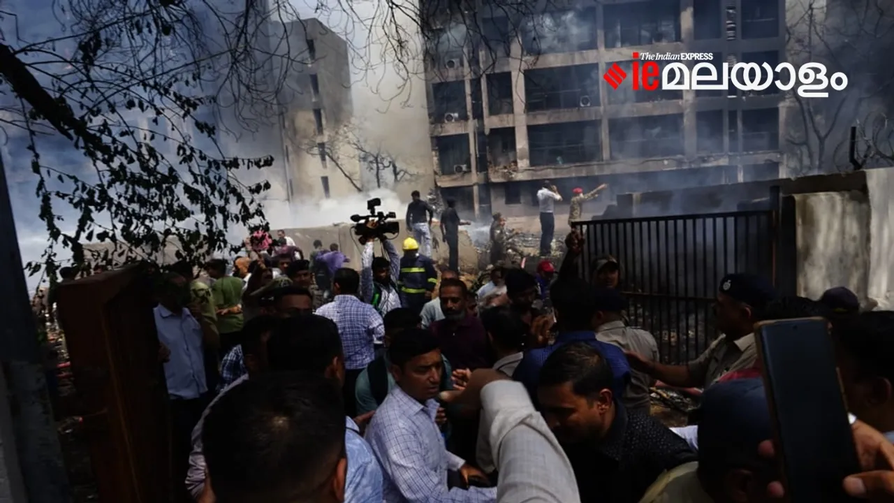  Air India Ahmedabad-London Plane Crash News