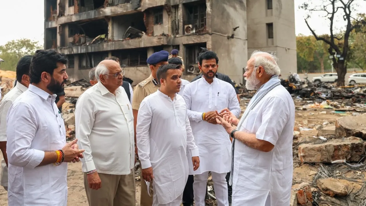 pm modi at ahamedabad