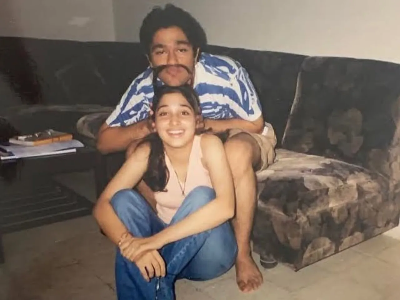 Tamannaah Bhatia childhood photo with brother 1