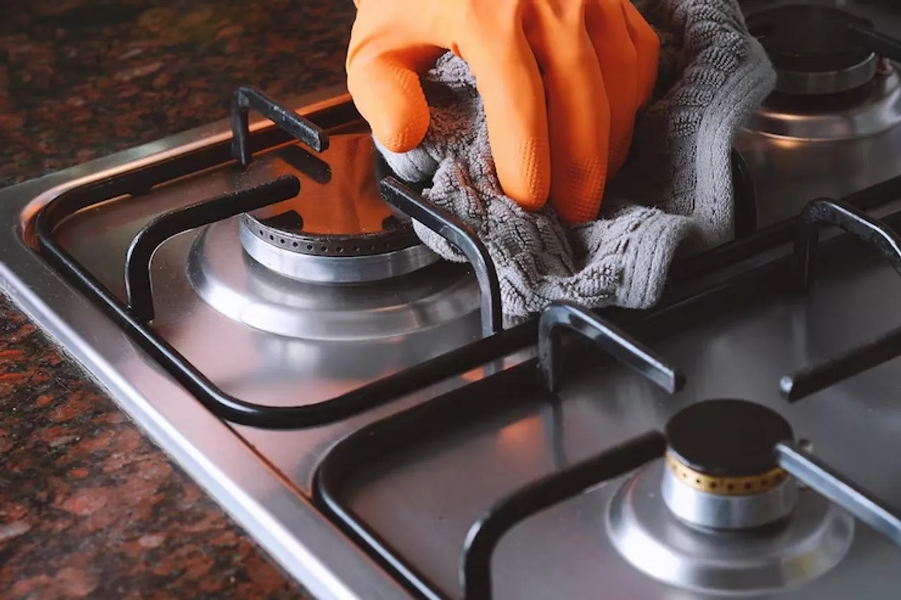 Clean Gas Stove 4