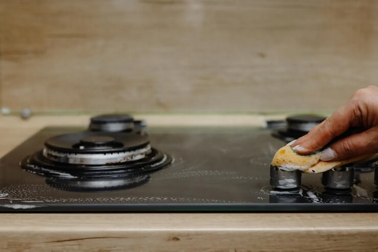 Clean Gas Stove 5