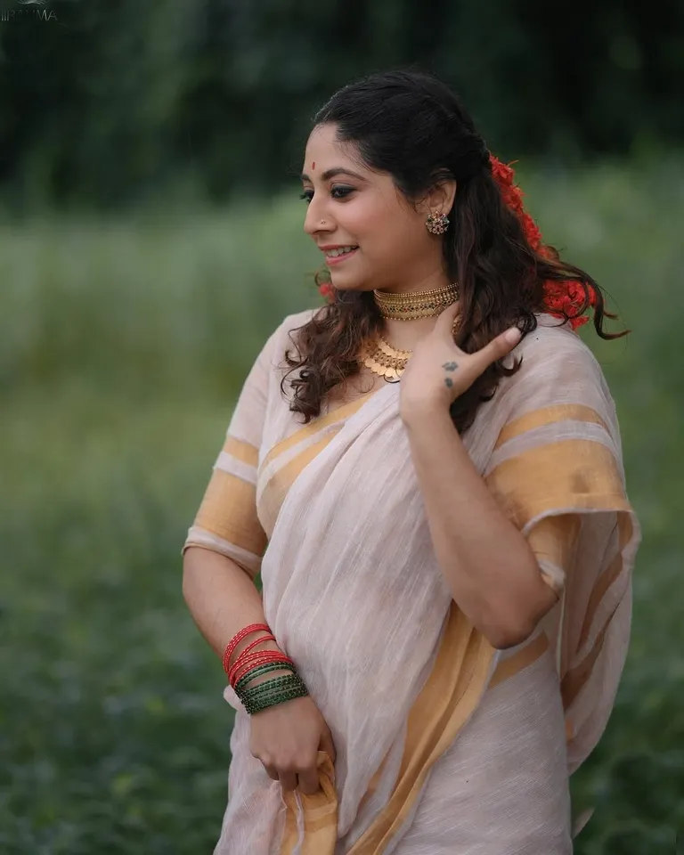 Abhaya Hiranmayi latest photoshoot ng 2