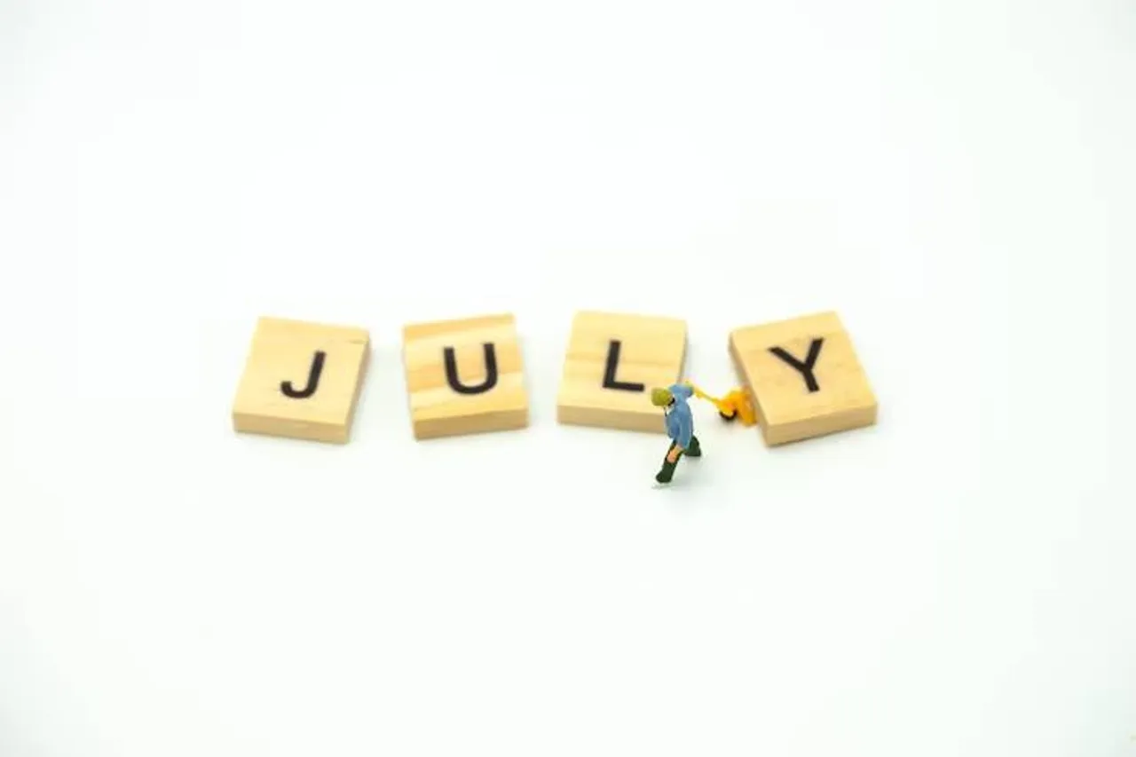 July, horoscope