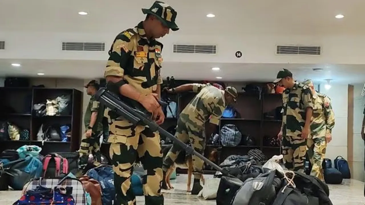 bengaluru bomb threat
