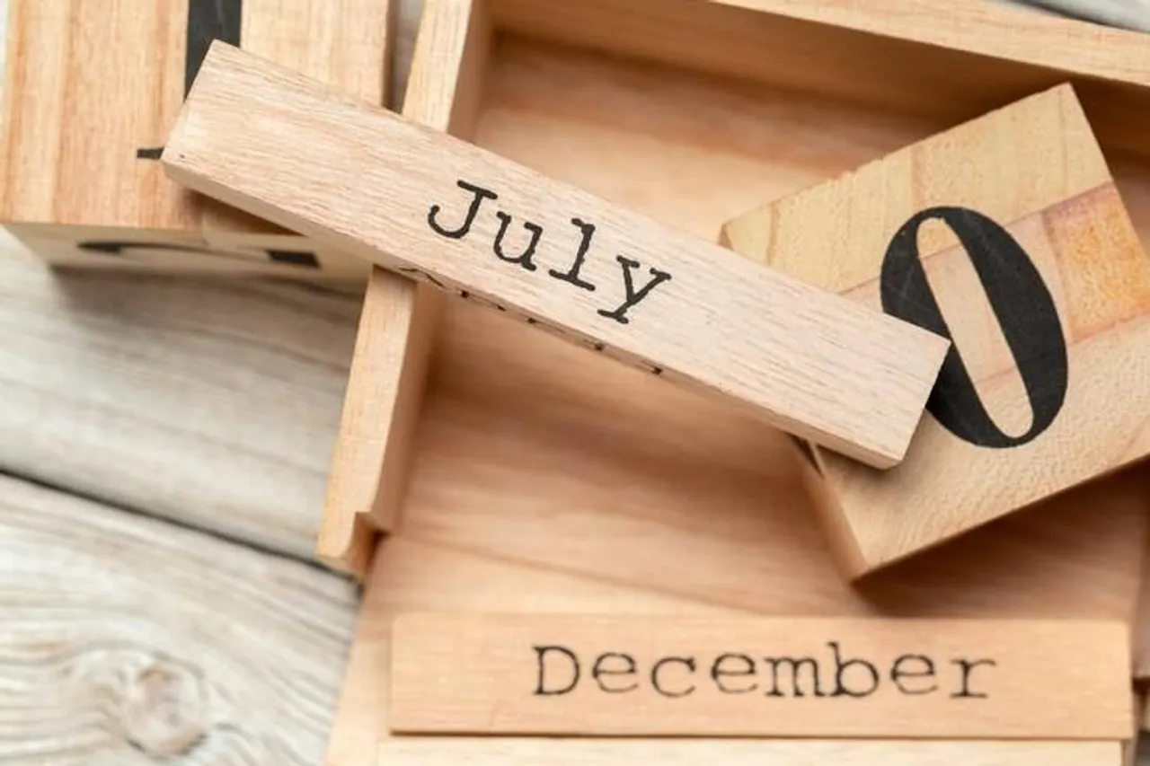 July, Horoscope