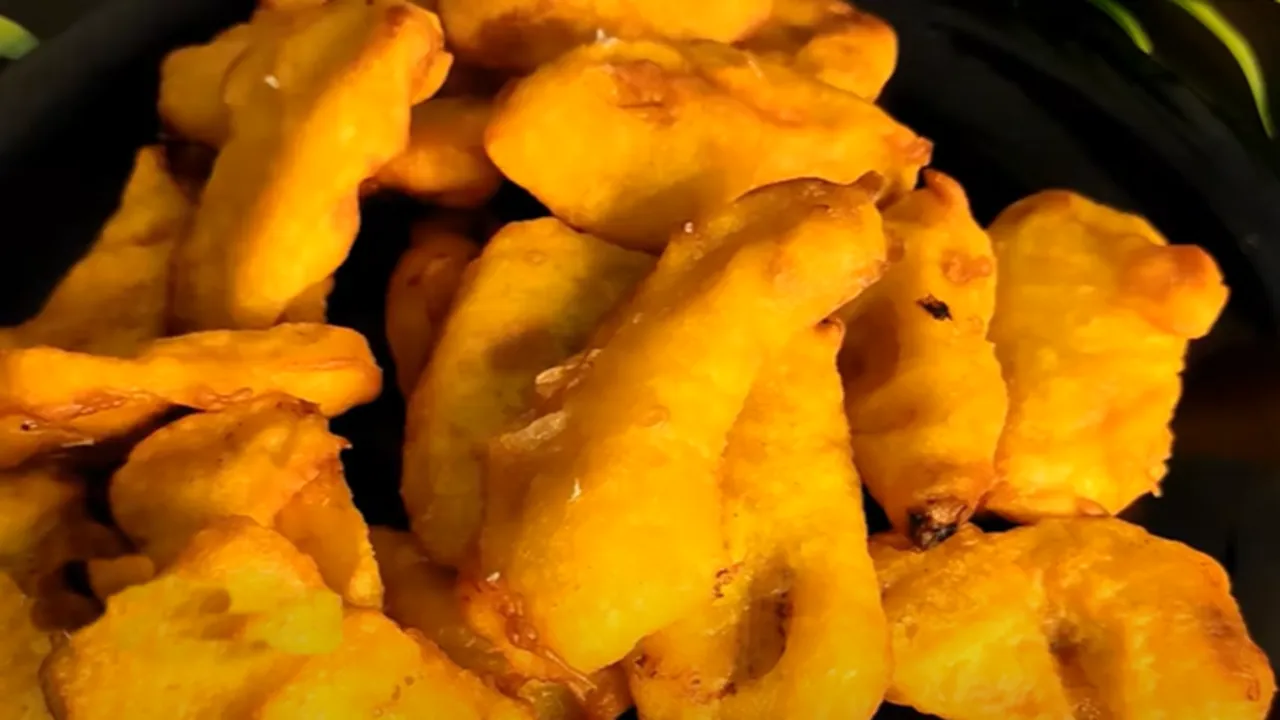 Pazhampori Snack Recipe FI