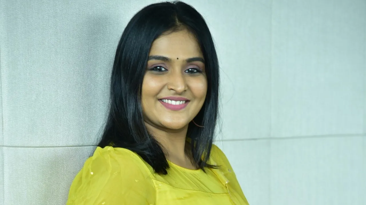 Ramya Nambeesan ng 2