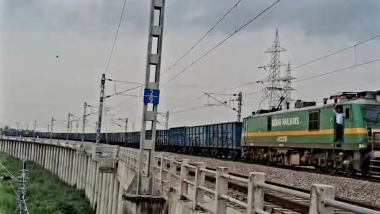 longest freight train in India