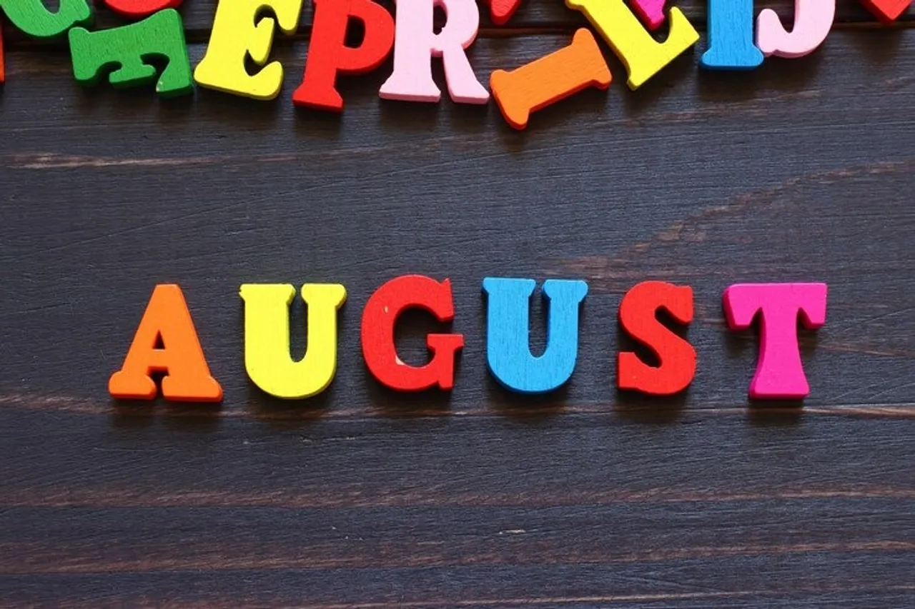 August, horoscope
