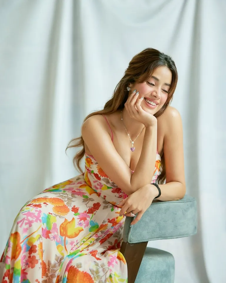 Janhvi Kapoor Photos