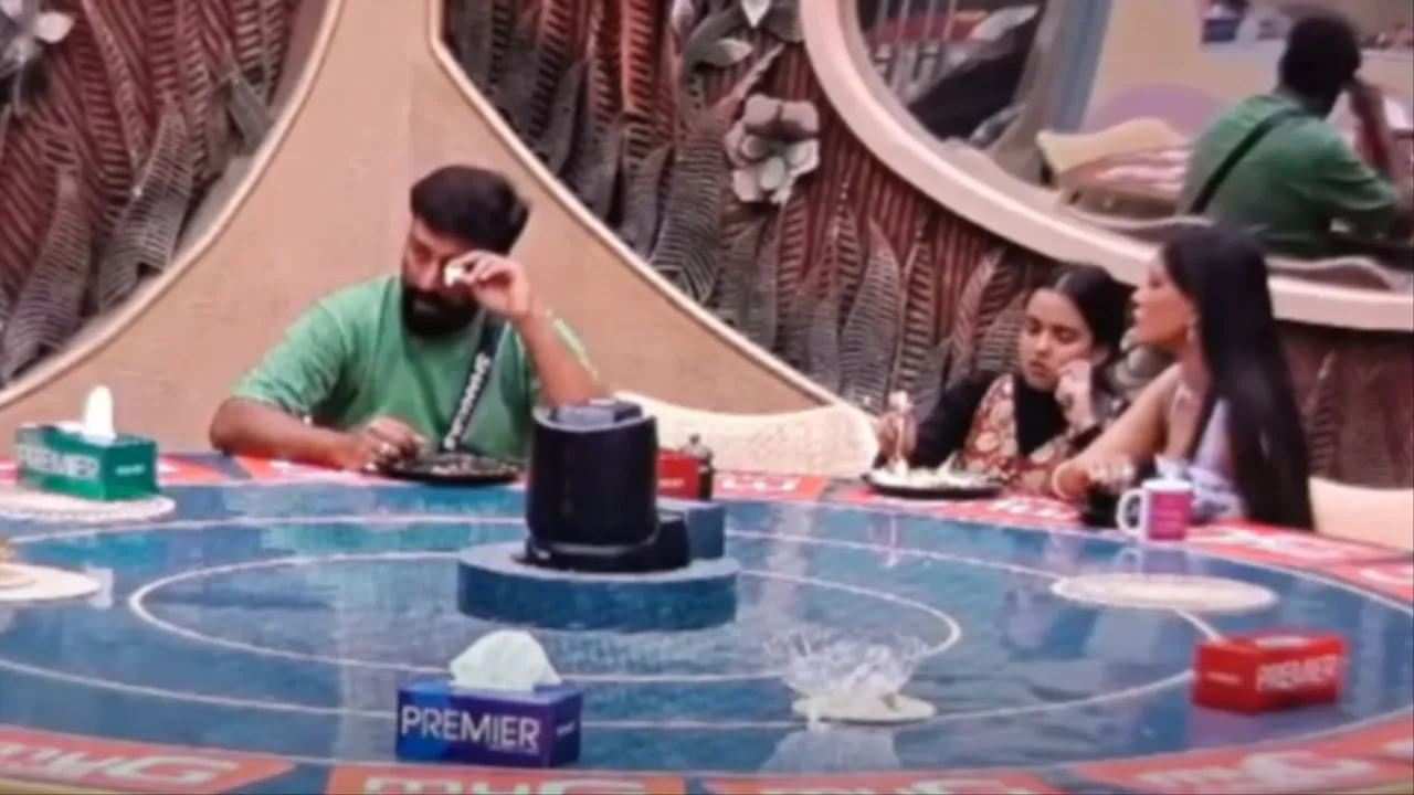 Bigg Boss Malayalam Season 7 Shanavas Crying