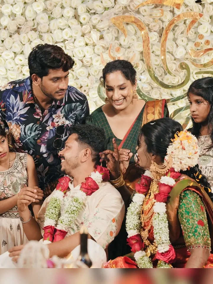 Bigg Boss Akhil Marar friend wedding 5